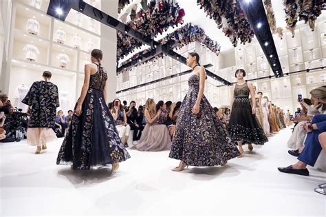 défilé automne hiver 2018 dior